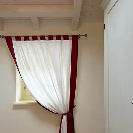 Corte Degli Ulivi גארדה