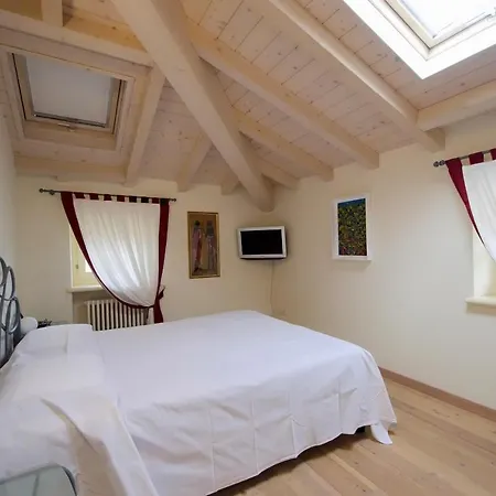Corte Degli Ulivi Apartment